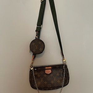 Louis Vuitton Multi Pochette - Khaki